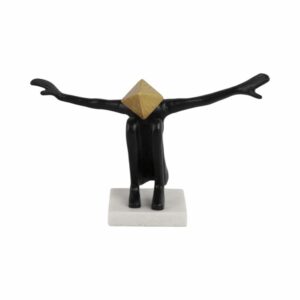 Escultura De Hombre Con Brazos Abiertos