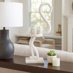 Escultura decorativa de flamenco blanco estilo minimalista