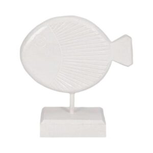 Escultura de pez blanco en madera tallada