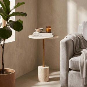 Mesa auxiliar de travertino con metal dorado
