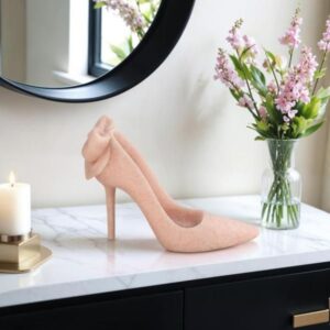 Figura decorativa de zapatilla rosa con moño