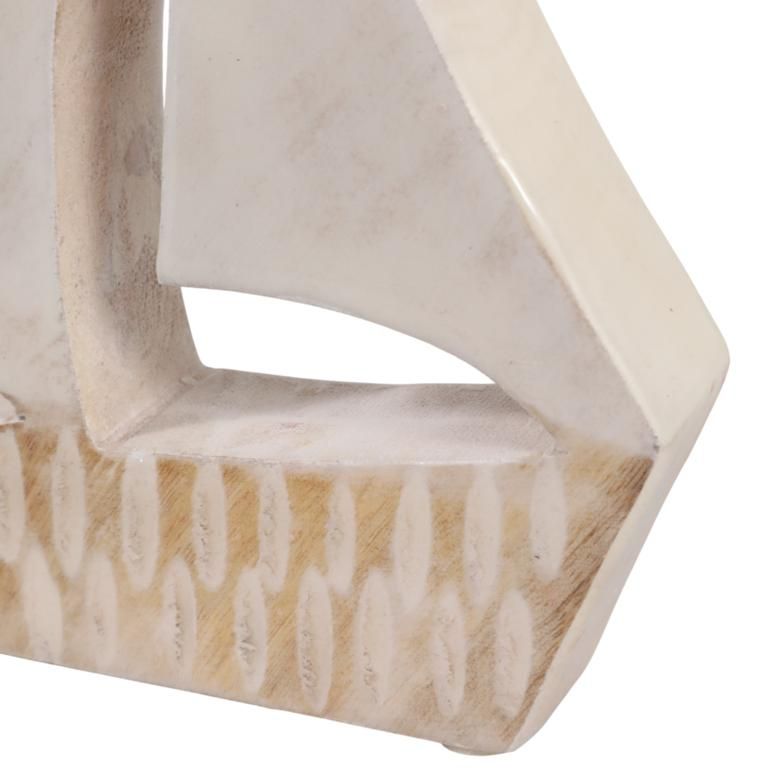Velero decorativo de madera desgastada